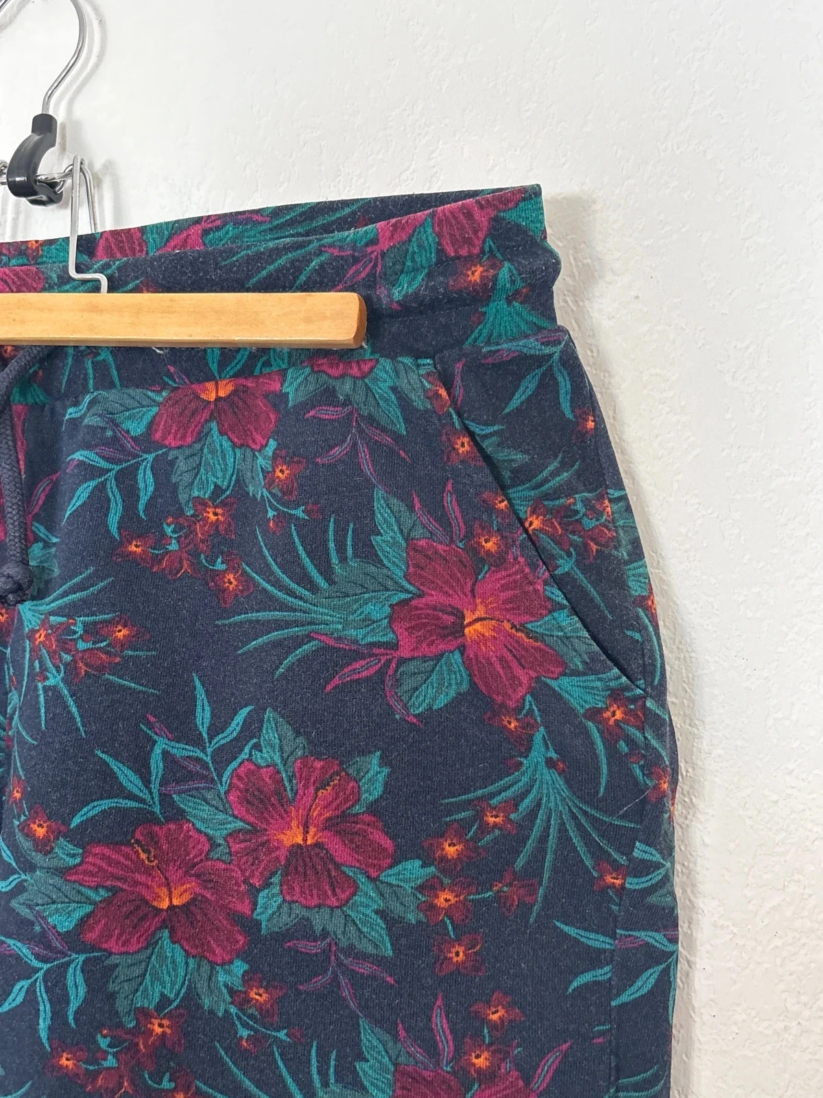 Short floral tamanho L H&M – photo 2
